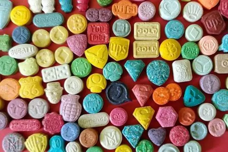 LSD e ecstasy